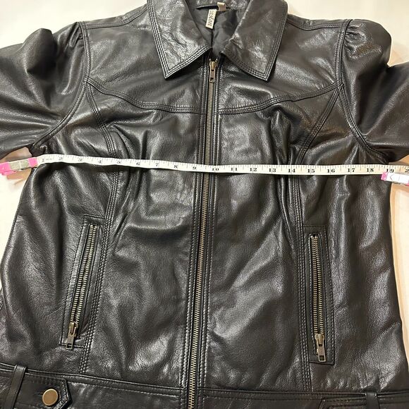 Caslon Classic Black Leather Jacket - Picture 5 of 9